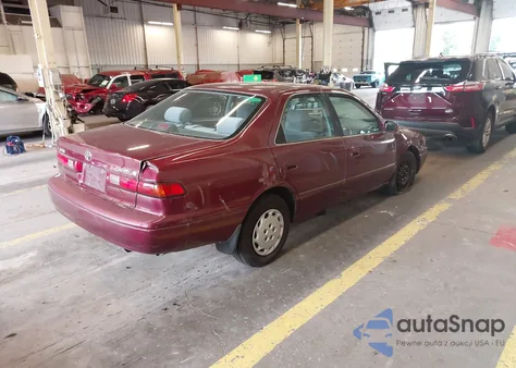 1998 Toyota Camry Le from USA, damaged, VIN JT2BG22K5W0171830